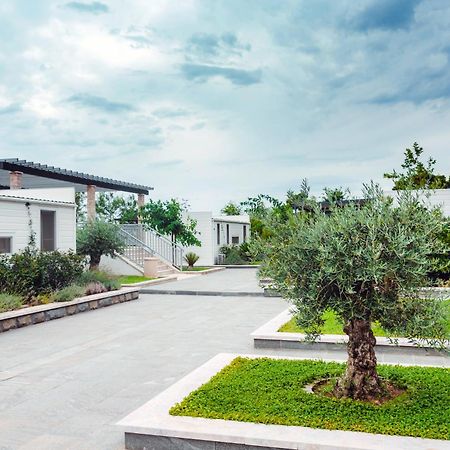Poseidon Mobile Home Resort Makarska Exterior photo