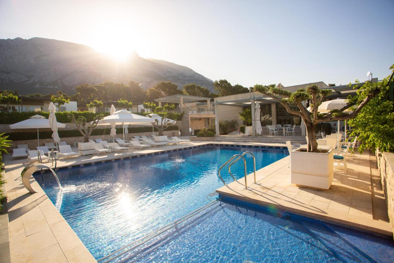 Poseidon Mobile Home Resort Makarska Exterior photo