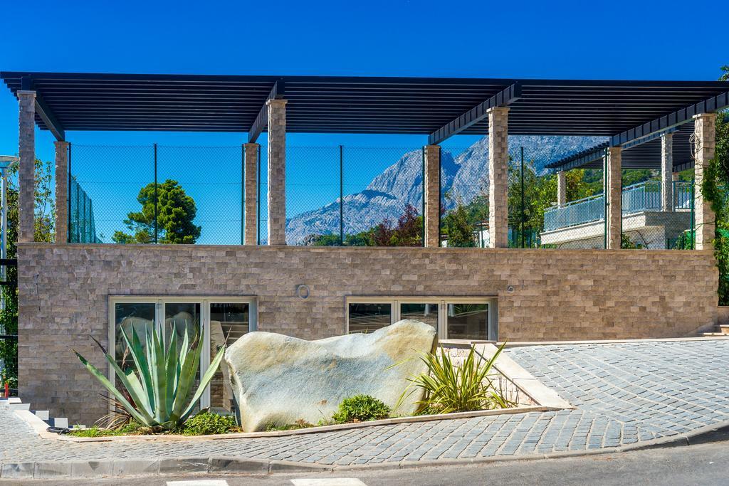 Poseidon Mobile Home Resort Makarska Exterior photo