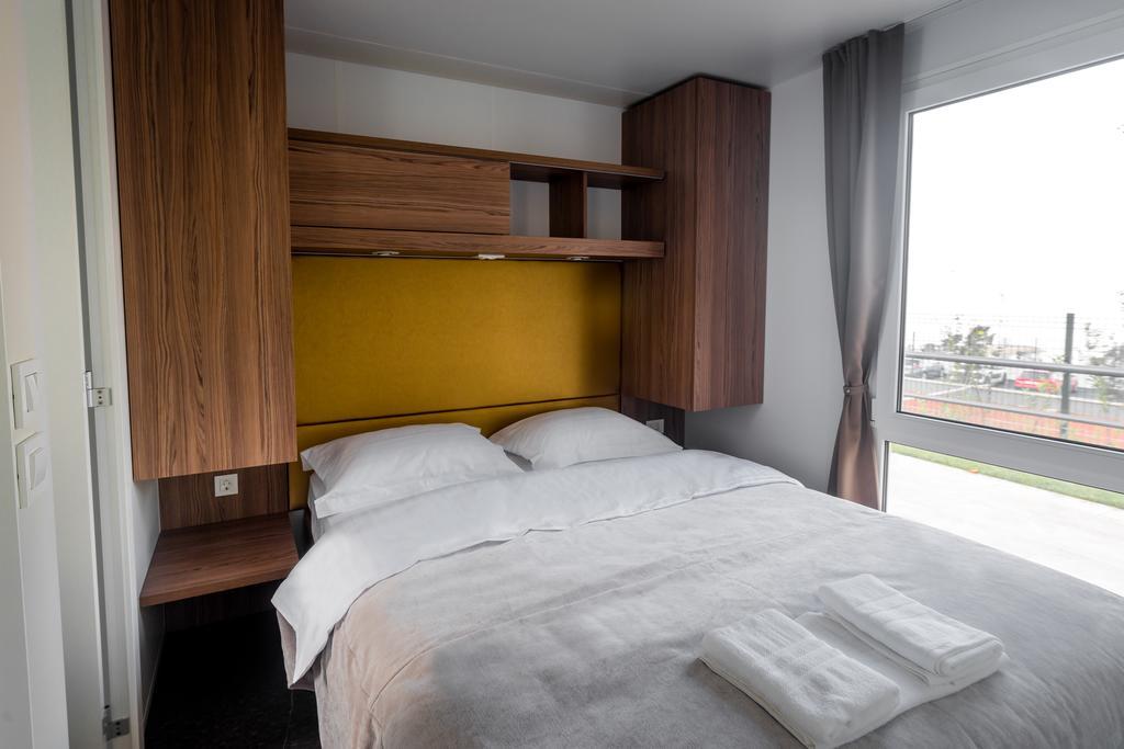 Poseidon Mobile Home Resort Makarska Exterior photo