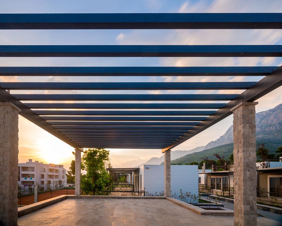 Poseidon Mobile Home Resort Makarska Exterior photo