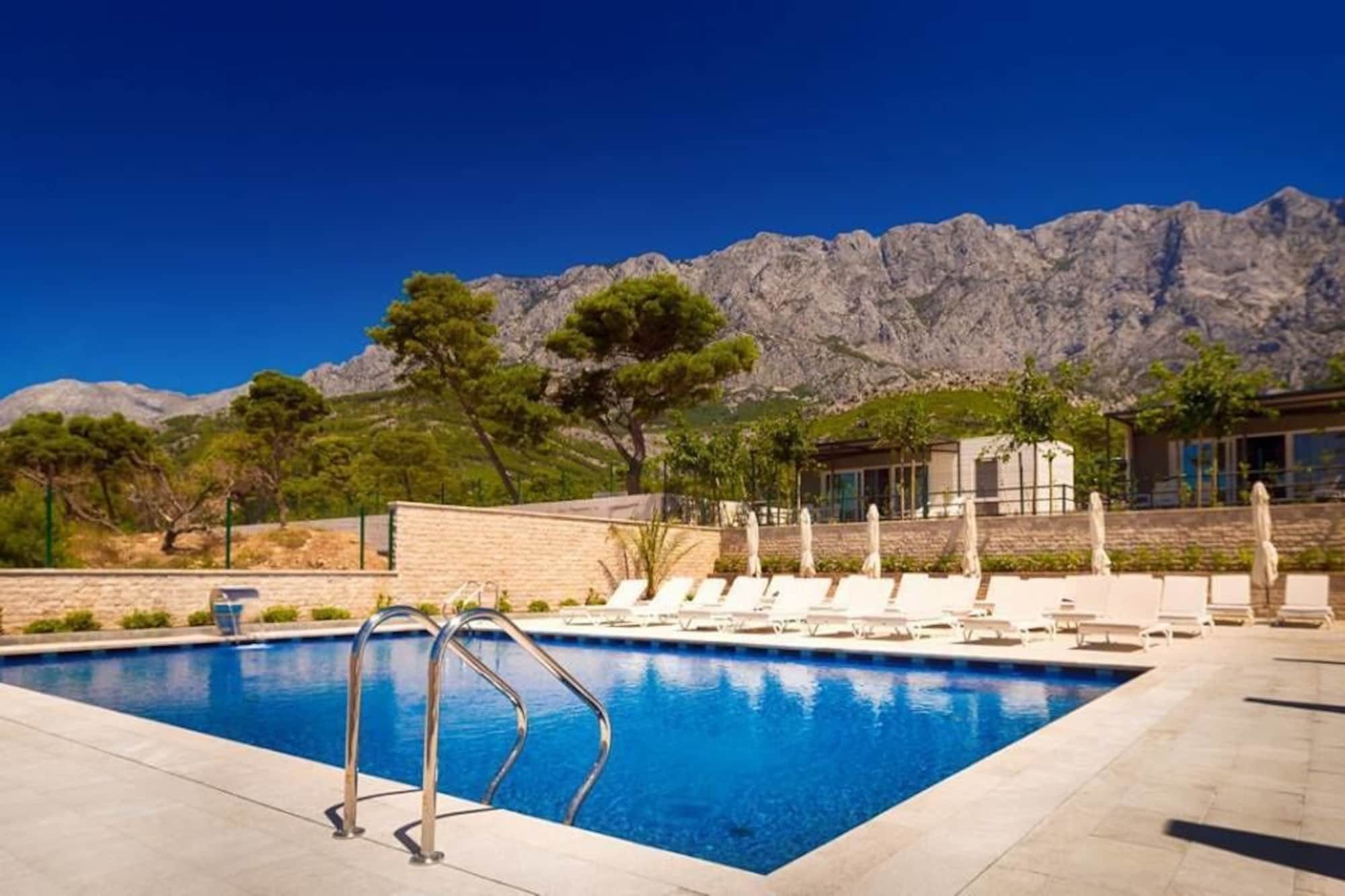 Poseidon Mobile Home Resort Makarska Exterior photo